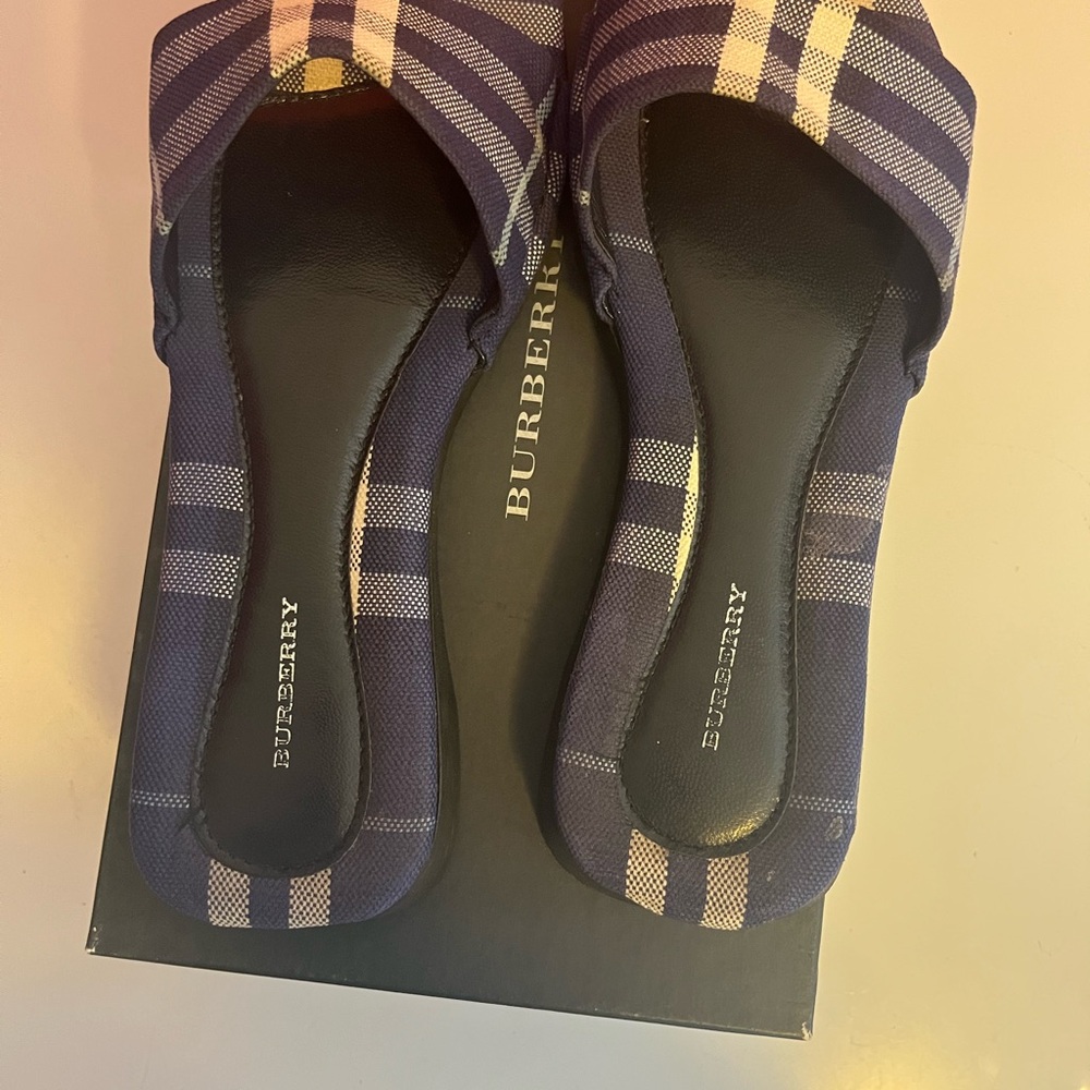 Preowned Burberry Blue Plaid Women's Sandals - Picture 4 of 11